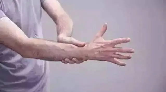 手部關(guān)節(jié)疾病都有哪些，如何保養(yǎng)？